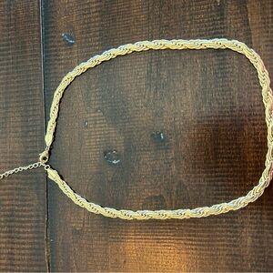 Elegant Gold Chain Necklace